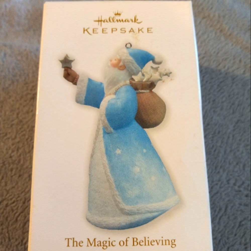 Hallmark keepsakes The Magic of Believing  2010